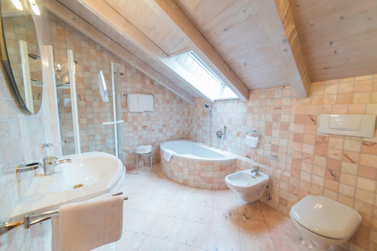Jagerhof Villa Caldaro Ngoại thất bức ảnh